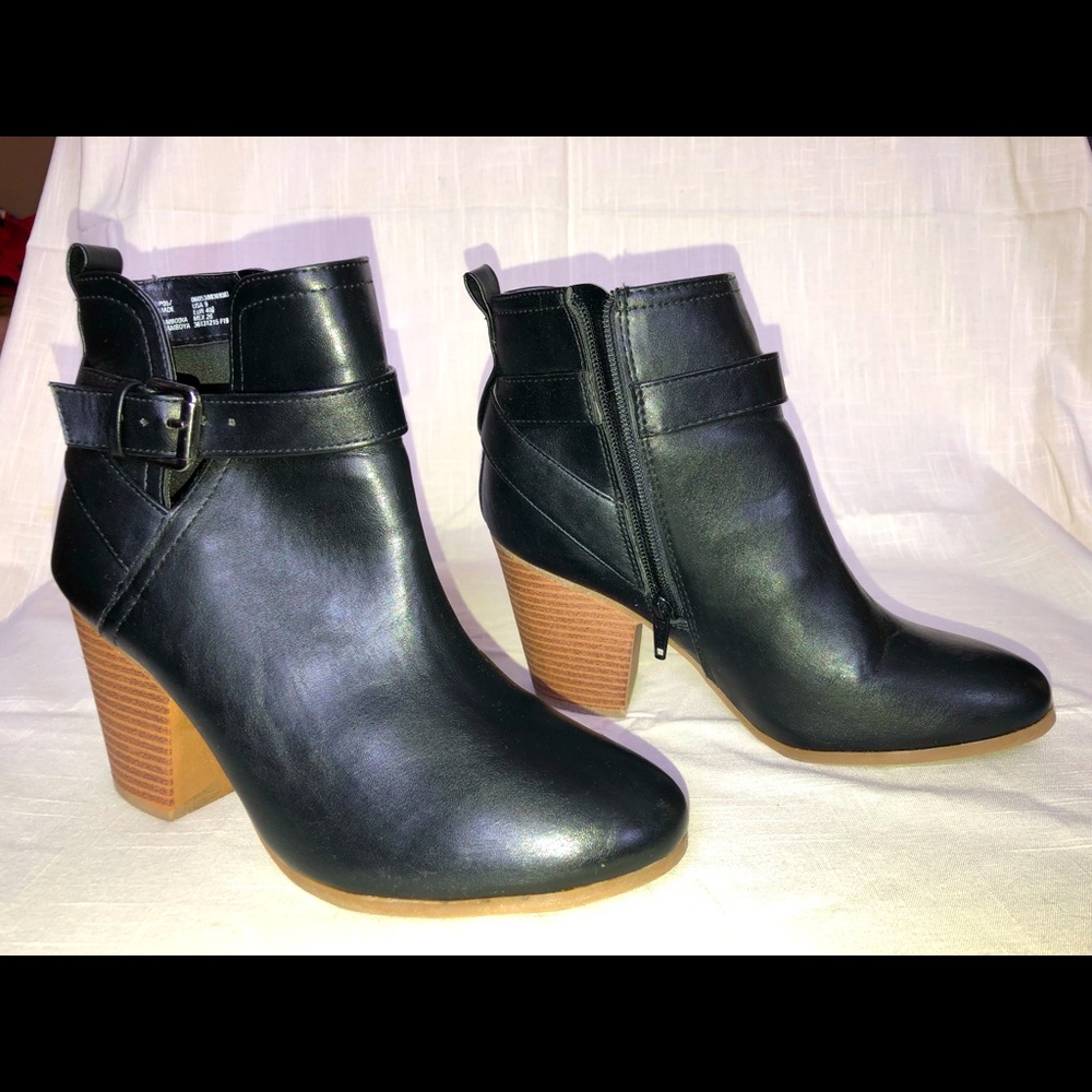 Black Heeled Boots
